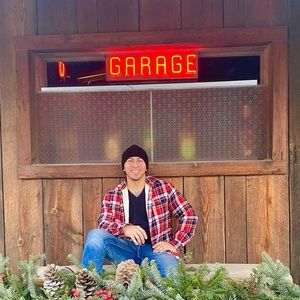 Meet your Posher, Gilbert